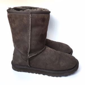 UGG Short Brown Suede Winter Boots Fur Lining Sz 7